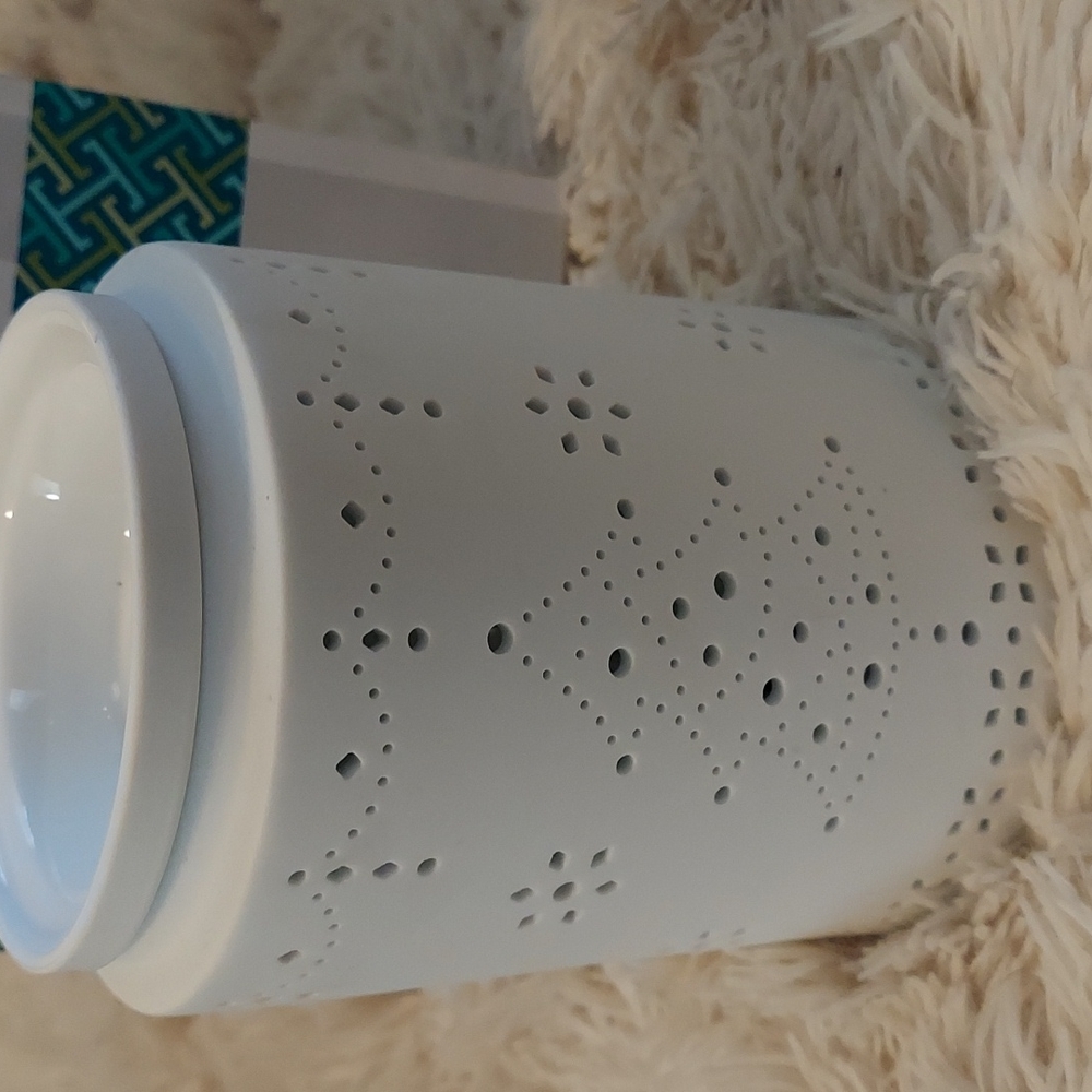 Scentsy warmer